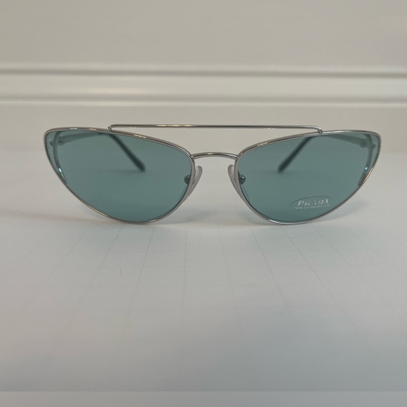 Prada NWT Catwalk Sunglasses in Light Azure - Picture 7 of 11
